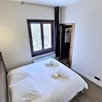 White Pearl Vue Mont Blanc * Шамони