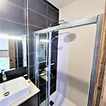 White Pearl Vue Mont Blanc Шамони